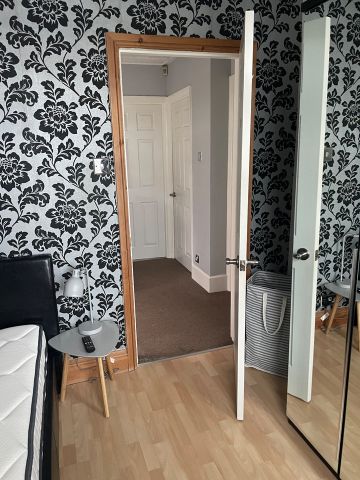 Room in a Shared House, Amherst Crescent, BN3 - Photo 4