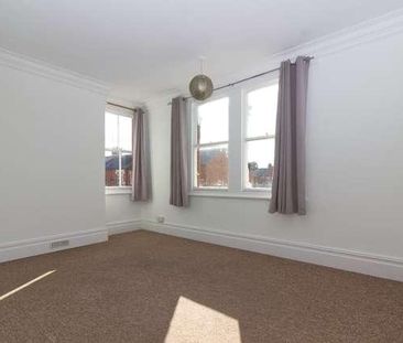 Wolverton - Spacious Bedorom Duplex Maisonette, MK12 - Photo 6