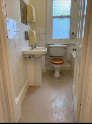 Studio Flat, London Road, CR0 - Photo 4