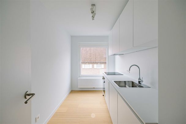 Appartement te huur in Ronse - Photo 1