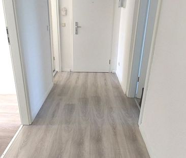 Tolle 3 Raumwohnung mit Balkon !! Neu ab 01.12.2024 fertig! - Foto 6