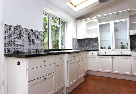 Elm Drive, Hove, BN3 - Photo 2