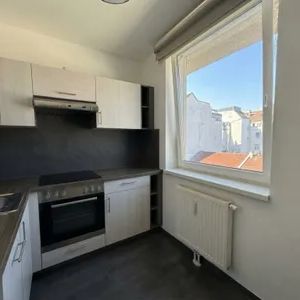Ideal geschnittene 1-Zimmer Wohnung mit idealer öffentlicher Anbindung! - Photo 2