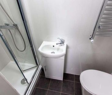 Albert Edward Road, L7 - Photo 2