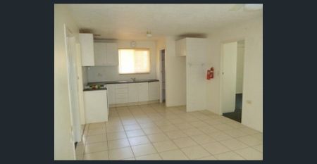 WALK TO THE BEACH ! - Photo 4