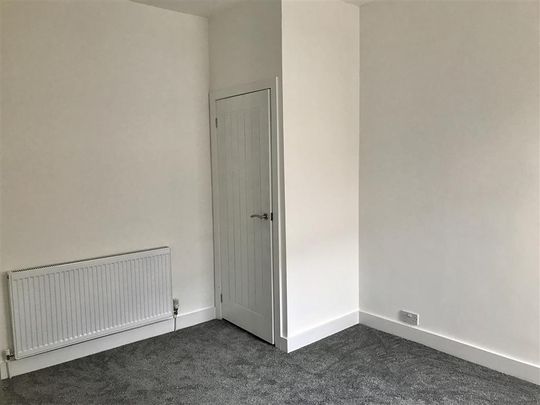 Park View, Llanbradach, CAERPHILLY - Photo 1