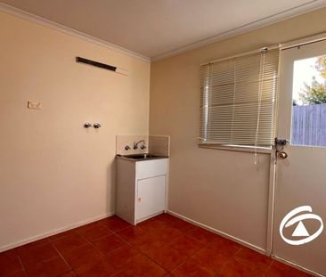 2 Cooma Court, 3806, Berwick Vic - Photo 3