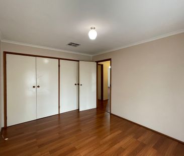 3 Bedroom Family Home in Clarinda&period;&period;&period;&period; - Photo 3