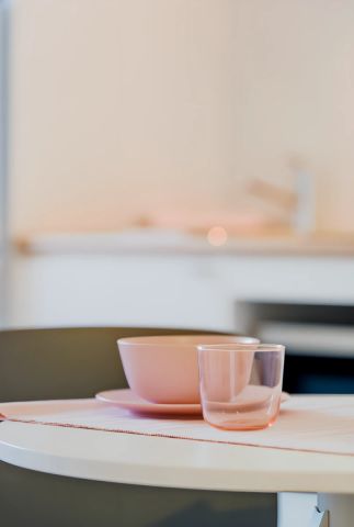 3 Bedroom Apartment - Photo 3