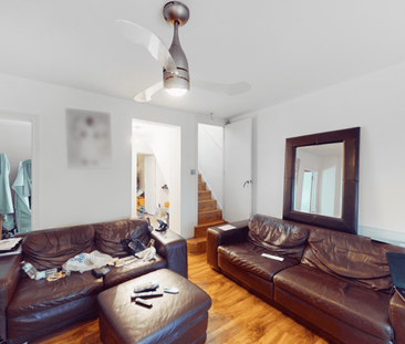 4 bedroom terraced house to rent - Photo 2