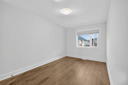 For Lease - 29 Wagon Lane, Barrie, Ontario - Photo 4