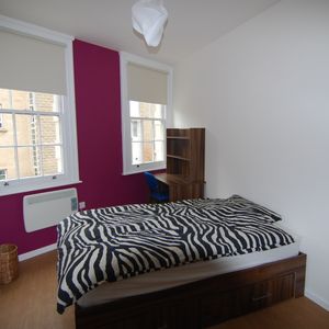 Student Properties to Let - Photo 2