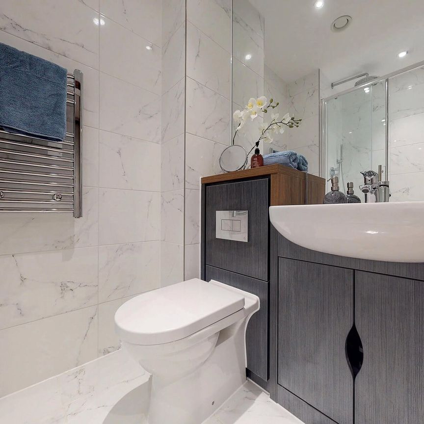 Apt 23, Oasis Residence - Photo 1