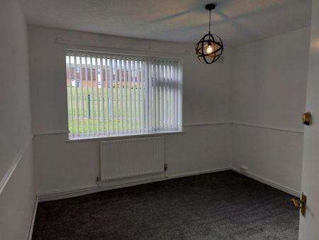 2 bedroom maisonette to rent - Photo 3