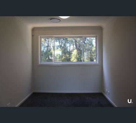 19 Hennessy Avenue, Moorebank, NSW 2170 - Photo 4