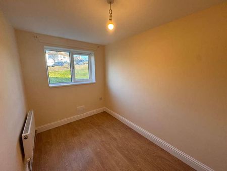 Warren Avenue, South Croydon, Surrey, CR2 - Photo 4