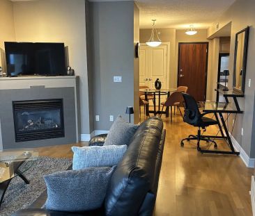 One bedroom executive downtown condo — 1 Bedroom Condo Unit - Photo 1
