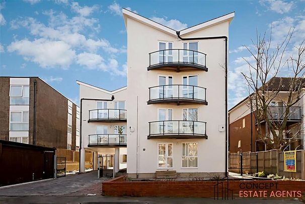 2 bedroom apartment to rent - Photo 1