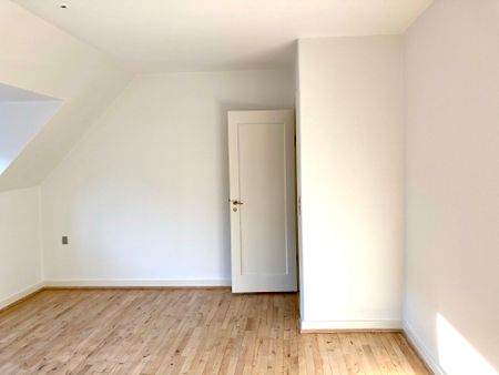 Hyggelig 3-værelses lejlighed i roligt kvarter - Photo 5