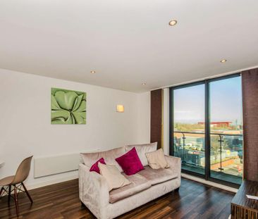 2 bedroom flat to rent - Photo 6