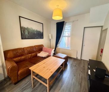 18 Pandora Street, Donegall Road, Belfast, BT12 5PR - Photo 2