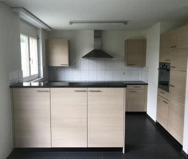 Grosszügige 5.5-Zimmer-Wohnung mit eigenem Sitzplatz - Photo 3