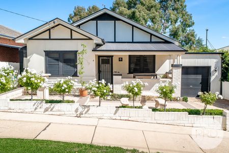 4 Young Street, Turvey Park NSW 2650 - Photo 2