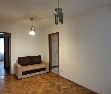 Apartament cu 4 camere de închiriat - Photo 2