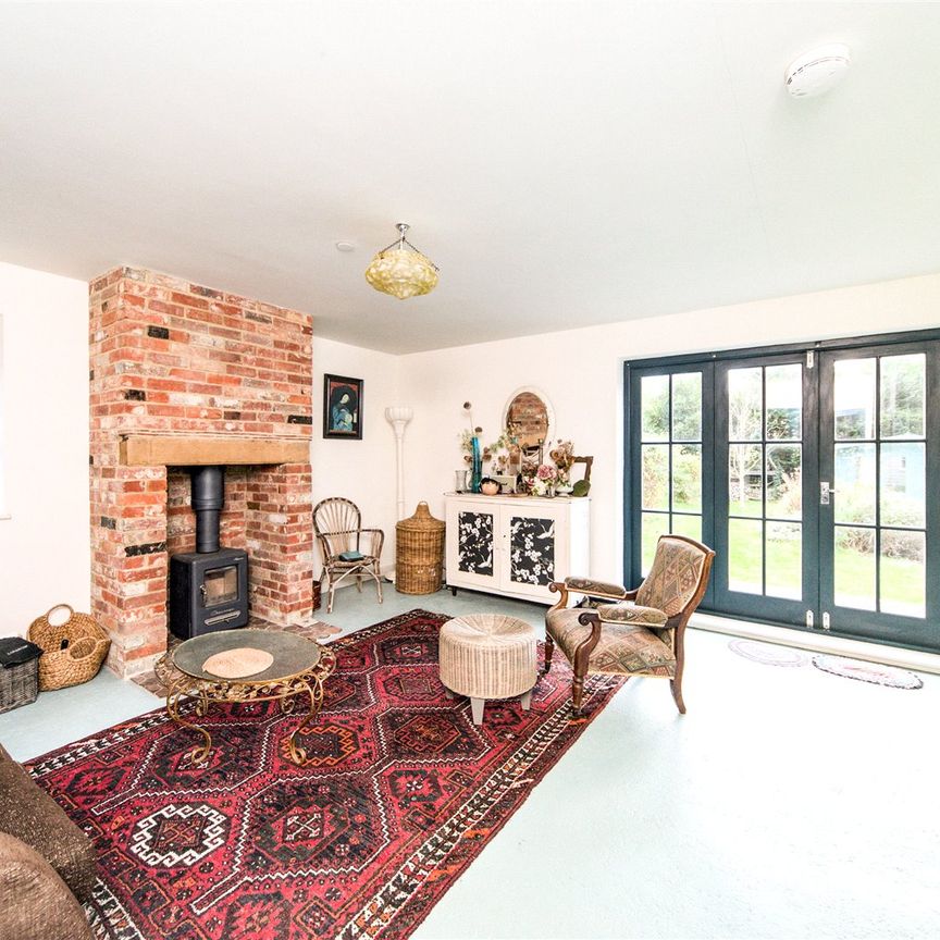 2 bedroom house to rent Mill Lane, East Hoathly, Lewes, East Sussex, BN8 - Photo 1