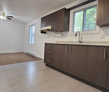 Appartement 4 1/2 à Louer - Photo 1