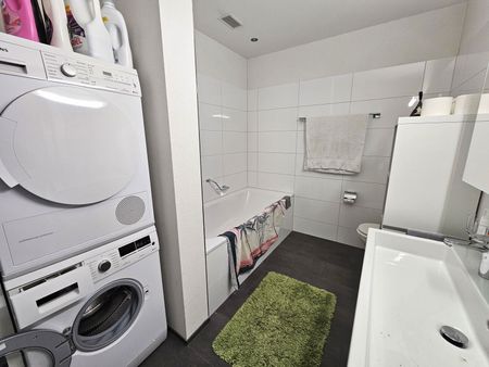4.5 Zimmer, 111 m², 2. Stock - Foto 2