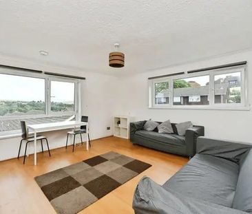3 Bed Flat, Dartmouth Crescent, BN2 - Photo 4