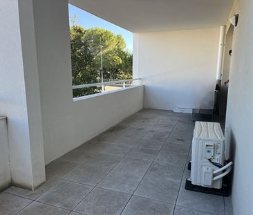 Location Appartement 2 pièces 48m² - Photo 6