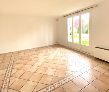 Location Maison 7 pièces 180m² - Photo 1