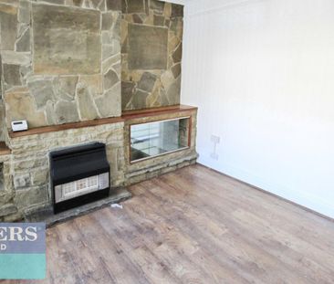 4 bedroom House To Let - Photo 3