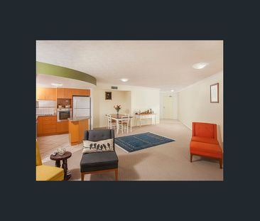 Quite unit with lovely outlook - Photo 3