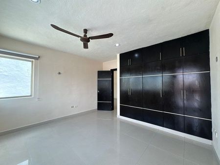 Casa en renta Mérida| Privada San Remo| Altabrisa| 3 recámaras|205.84 m² - Photo 3