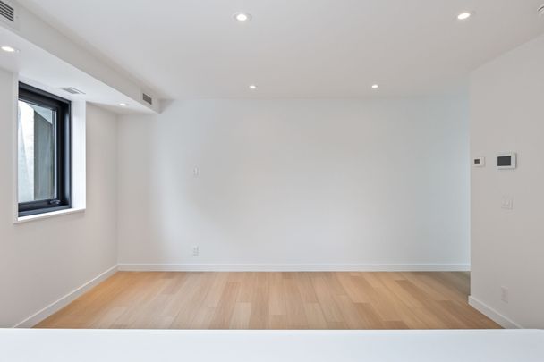 For Lease - 1730 Avenue Road Unit# 2, Toronto, Ontario - Photo 1