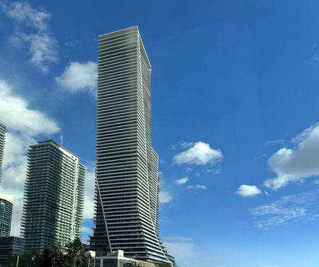 For Lease - 30 Shore Breeze Drive Unit# 3413, Toronto, Ontario - Photo 2