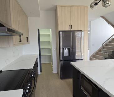 For Lease - 354 Woodmount Avenue Unit# Main, Toronto, Ontario - Photo 3