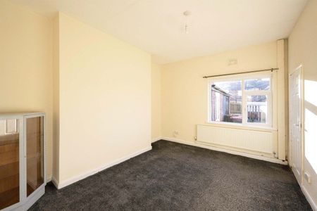 Alexandra Street - Photo 3