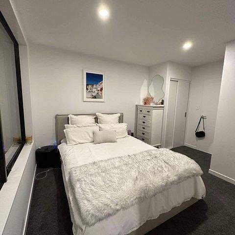 Lyall Bay, 3 bedrooms - Photo 1