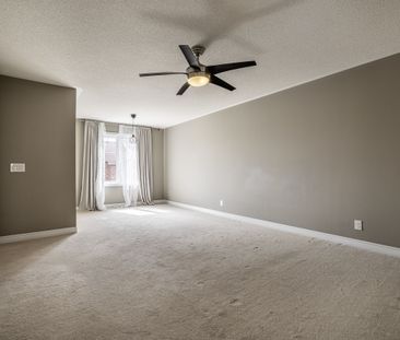 For Lease - 4 Courtland Crescent, East Gwillimbury, Ontario - Photo 6