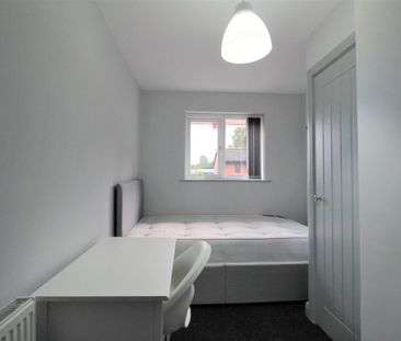 122 Heeley Road - Photo 1