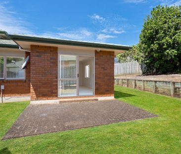 Property Management5A Landvale Court, Browns Bay - Apartment for Rent - Photo 2