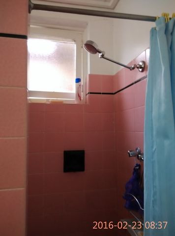 4-bedroom shared house / townhouse, Winston Avenue - Photo 4