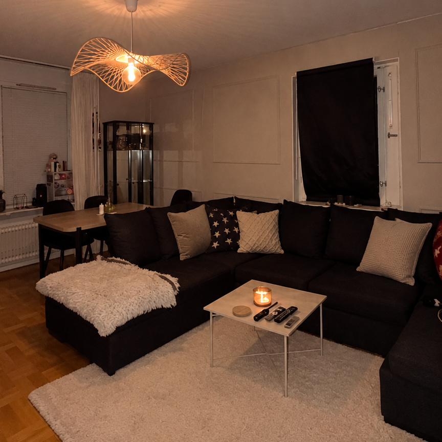 Frihetsvägen, Järfälla - Photo 1