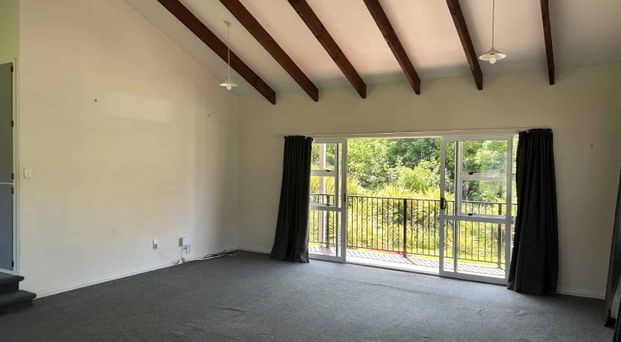 3 Bedroom Home - Double Garage - Photo 1