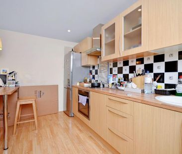 1 bedroom flat to rent - Photo 6