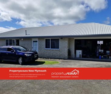 Solid Home in Whalers Gate - Photo 1